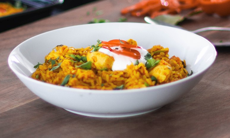 arroz al curry con pollo