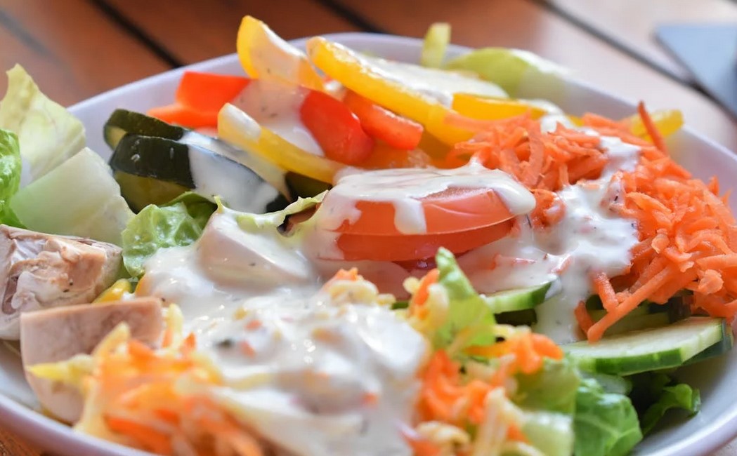 salsa de yogur para ensaladas