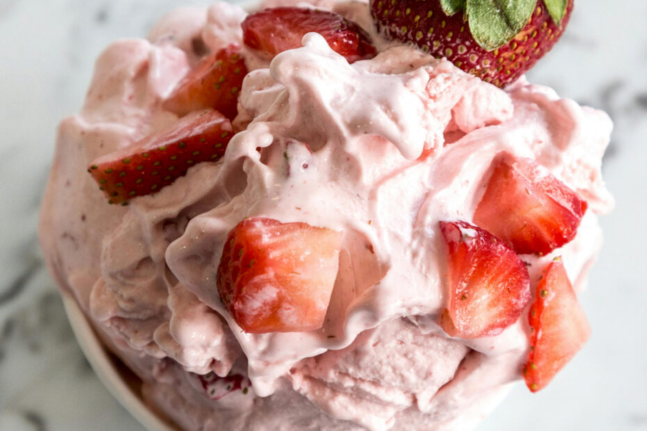 Helado de Yogur con Fresas