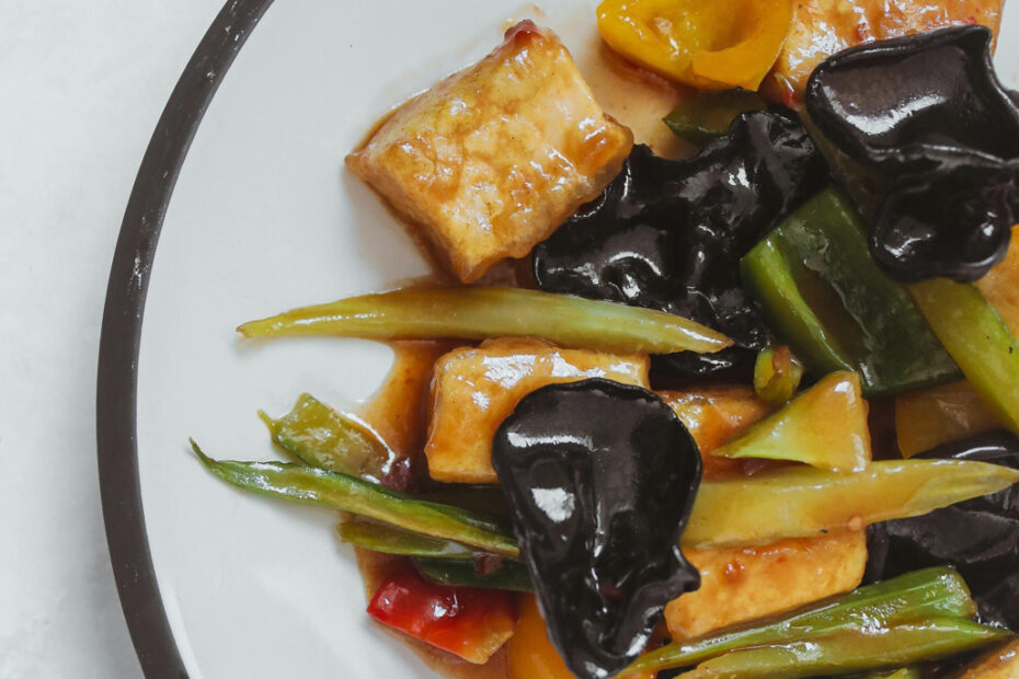 tofu salteado con vegetales